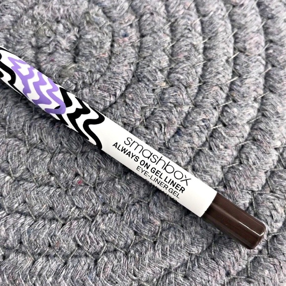 [SMASHBOX] Always on Gel Brown Eyeliner BREWED - Picture 3 of 7